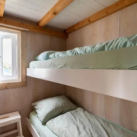 Tiny House *